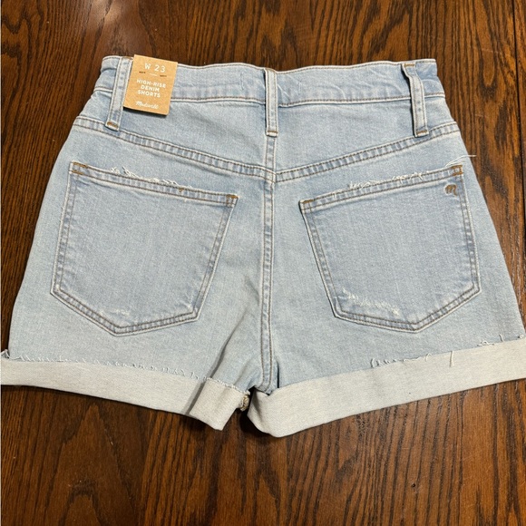 Madewell High Rise Denim shorts - Picture 3 of 4